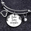 💓 Pulsera “Una hermana es la manera que tiene Dios de asegurarse de que nunca caminemos solos”